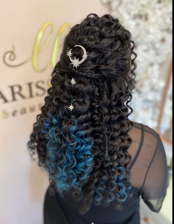 Penteado cacheado